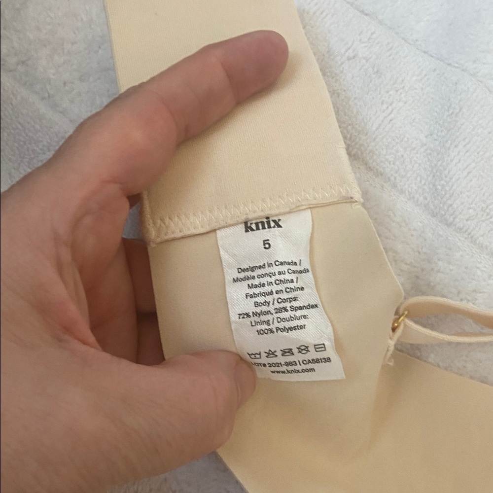 Knix Beige wingwoman bra. Size 5​ - Picture 5 of 5